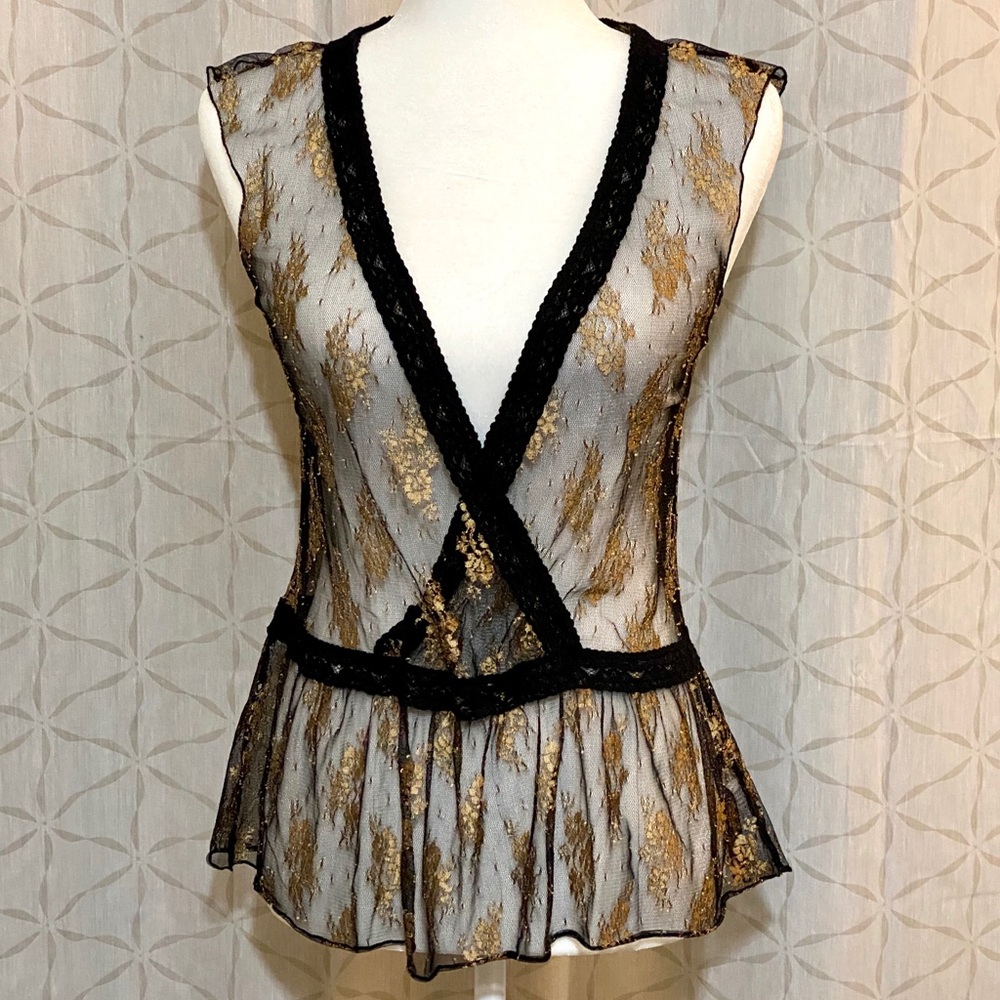 F21 Blk & Gold Sheer Lace Peplum Top